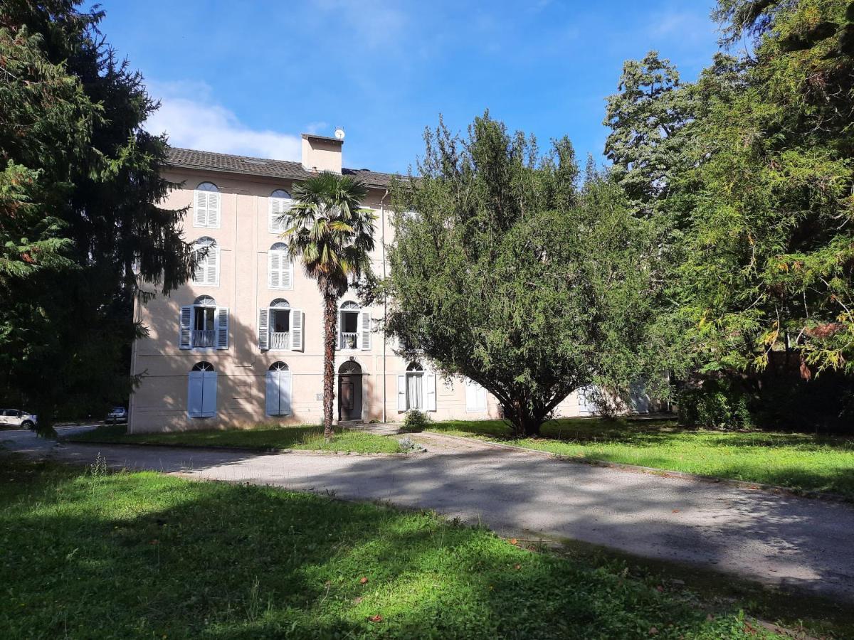 Superbe Appartement Pour 2, Au Coeur De L'Ariege! Ussat Exterior photo